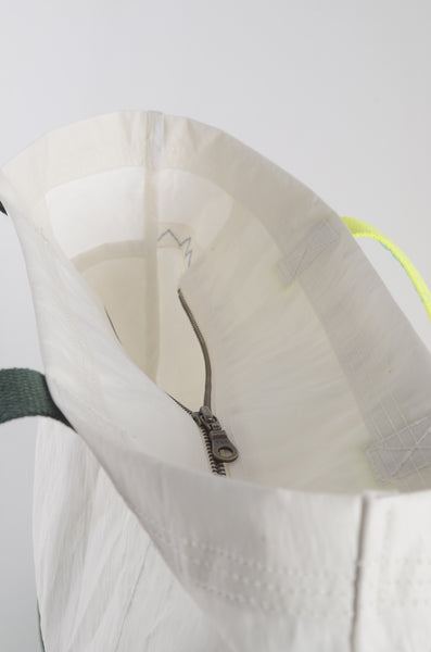 Beach Bag | Medium | Zipper